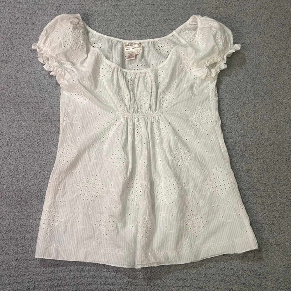 MSSP Eyelet Lace Blouse Milkmaid Medium White Cottage Coquette Puff Sleeve Top